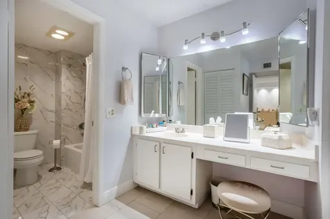 21215 Lago Circle Boca Raton FL 33433