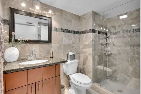 21215 Lago Circle Boca Raton FL 33433
