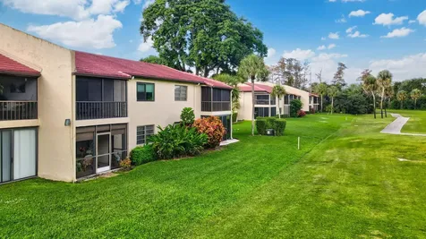 21215 Lago Circle Boca Raton FL 33433
