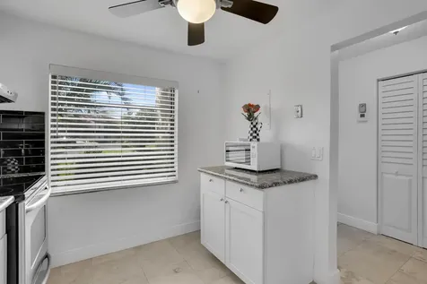 21215 Lago Circle Boca Raton FL 33433