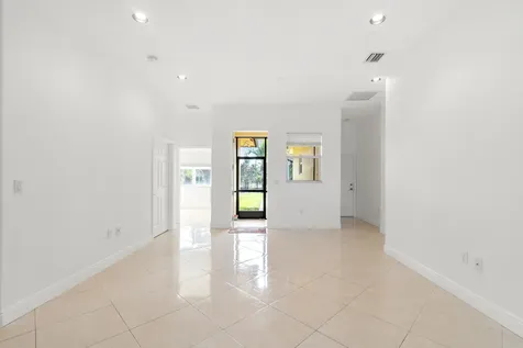 9353 Rodeo Drive Lake Worth FL 33467