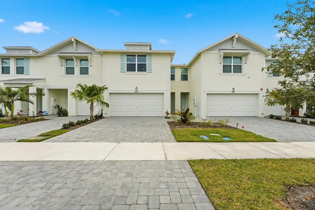373 Salisbury Circle Fort Pierce FL 34982