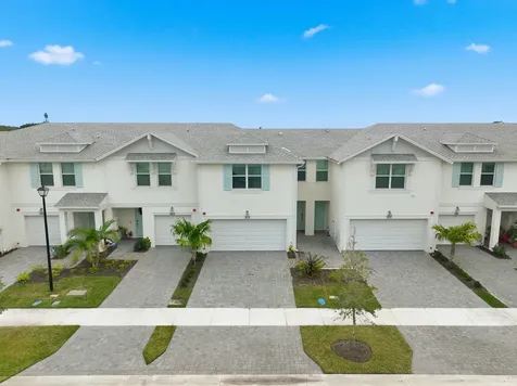 373 Salisbury Circle Fort Pierce FL 34982