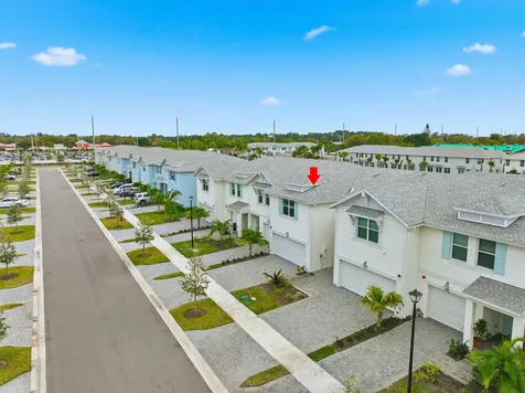 373 Salisbury Circle Fort Pierce FL 34982