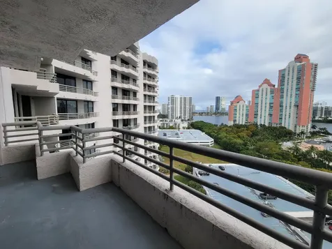 3300 NE 191 Street Aventura FL 33180