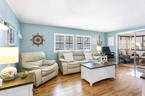 39001 Gayle Bay Boynton Beach FL 33436