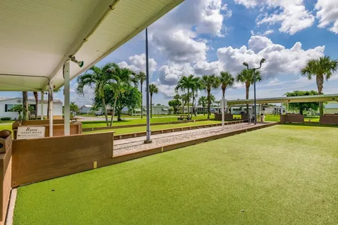 39001 Gayle Bay Boynton Beach FL 33436