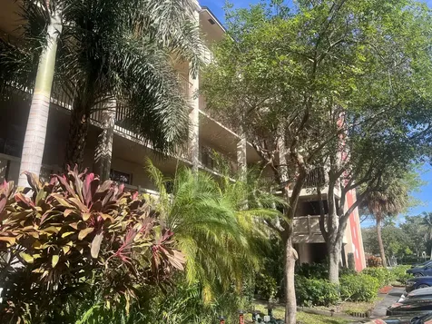 2208 S Cypress Bend Drive Pompano Beach FL 33069