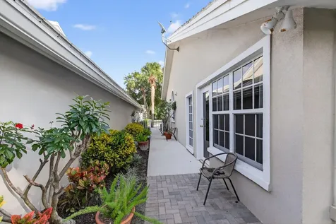 1415 Wilderness Road West Palm Beach FL 33409