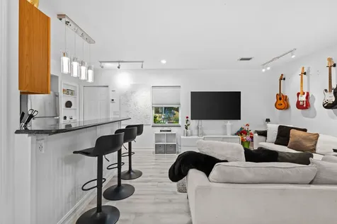 1802 Lake Osborne Drive Lake Worth Beach FL 33461