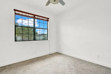 19739 Wheelbarrow Bend Loxahatchee FL 33470