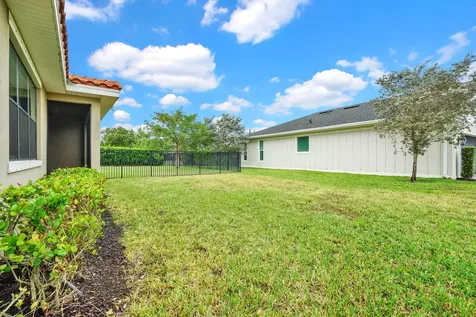 19739 Wheelbarrow Bend Loxahatchee FL 33470