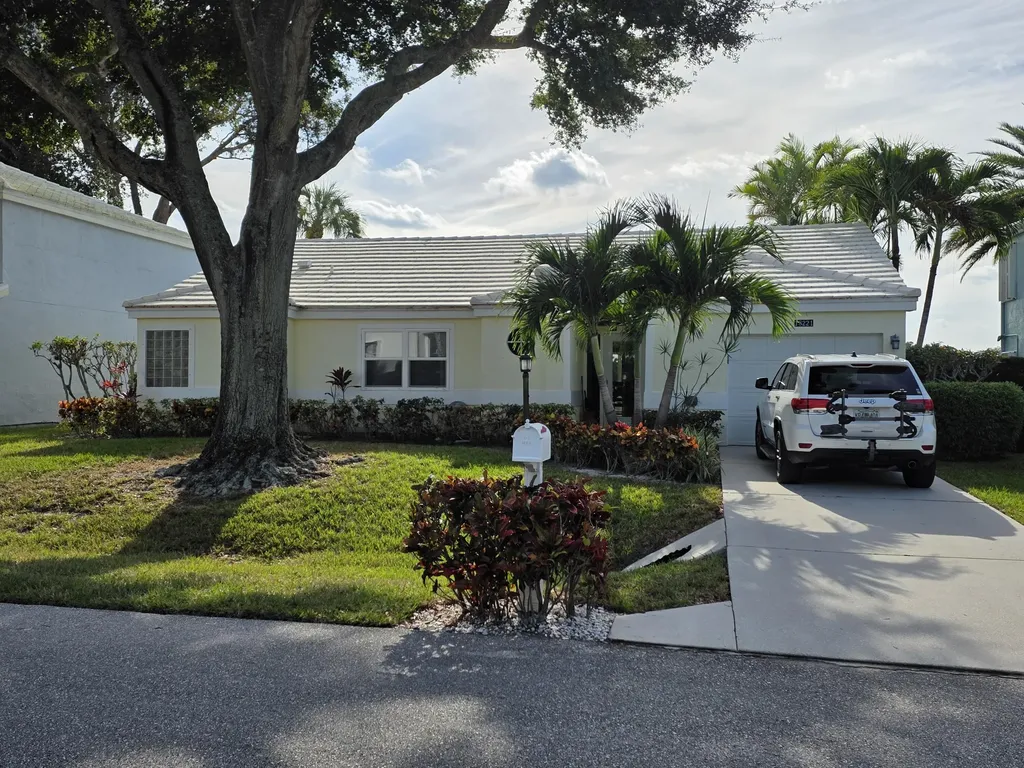 18221 SE Fairview Circle Jupiter FL 33469