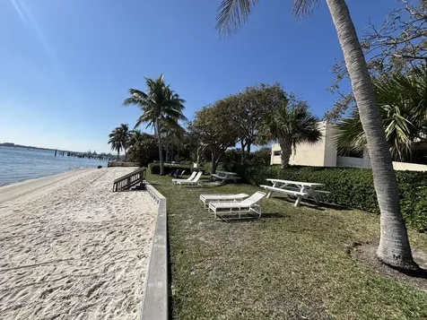 5600 N Flagler Drive West Palm Beach FL 33407