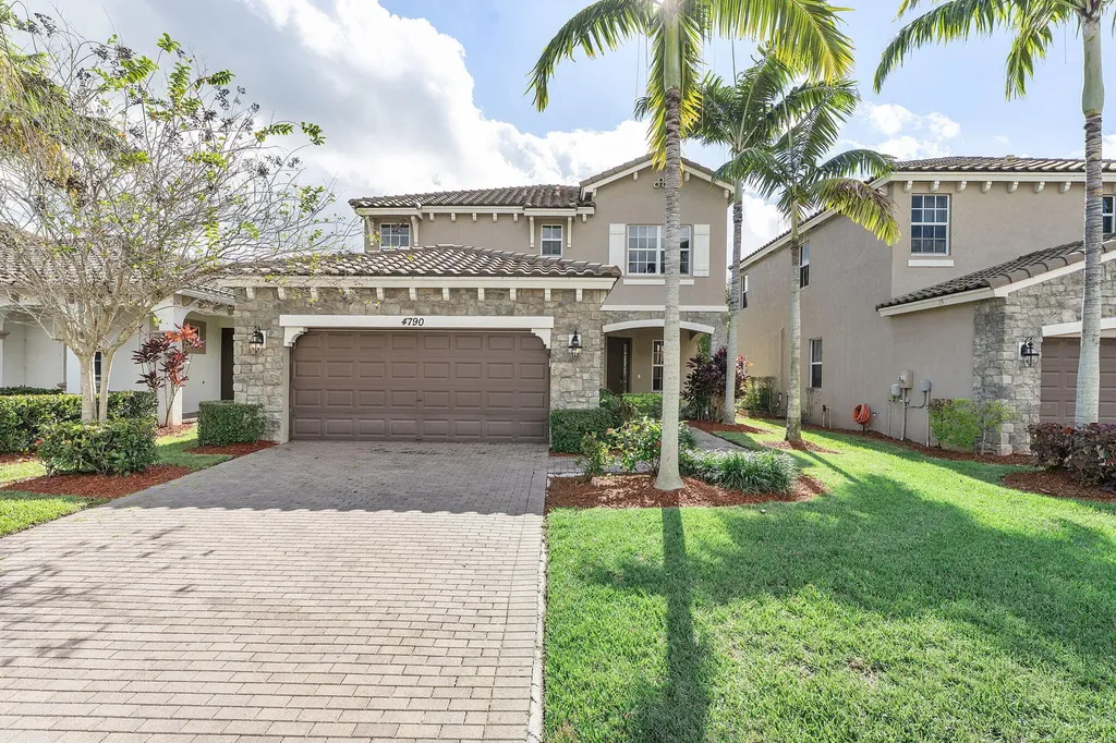 4790 Capital Drive Lake Worth FL 33463