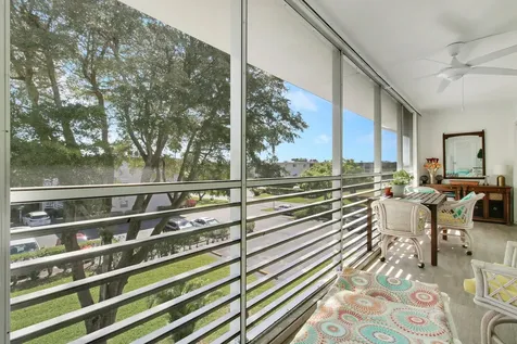 2721 N Garden Drive Lake Worth FL 33461
