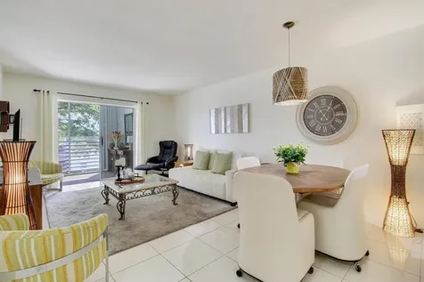2721 N Garden Drive Lake Worth FL 33461