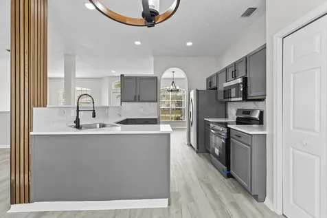 1618 Se Ridgewood Street Port Saint Lucie FL 34952