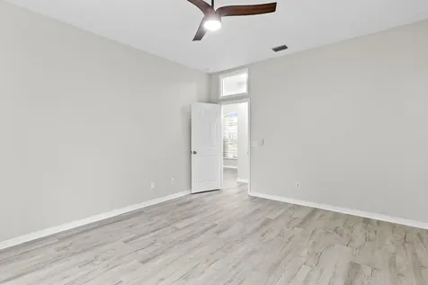 1618 Se Ridgewood Street Port Saint Lucie FL 34952