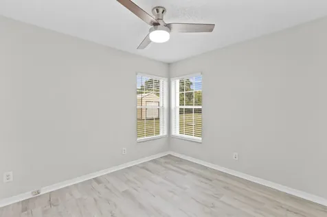 1618 Se Ridgewood Street Port Saint Lucie FL 34952