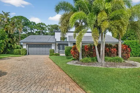 5212 Foxpointe Circle Delray Beach FL 33445