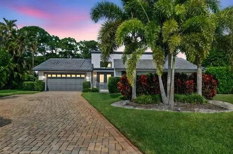 5212 Foxpointe Circle Delray Beach FL 33445