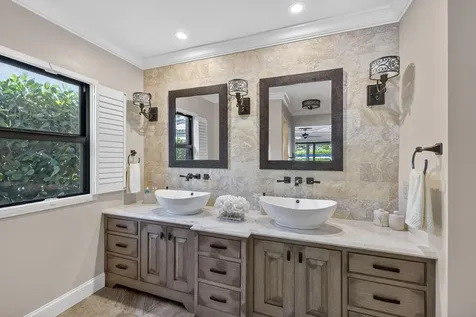 5212 Foxpointe Circle Delray Beach FL 33445