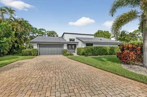 5212 Foxpointe Circle Delray Beach FL 33445