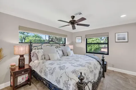 5212 Foxpointe Circle Delray Beach FL 33445