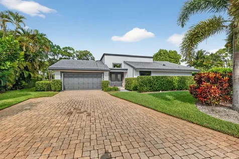 5212 Foxpointe Circle Delray Beach FL 33445