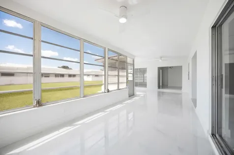 8508 Nw 59th Place Tamarac FL 33321