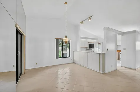 10631 Ocean Palm Way Boynton Beach FL 33437