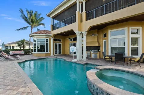 113 Se Via Verona Port Saint Lucie FL 34984