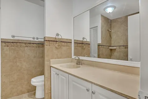 241 NW 15th Street Boca Raton FL 33432