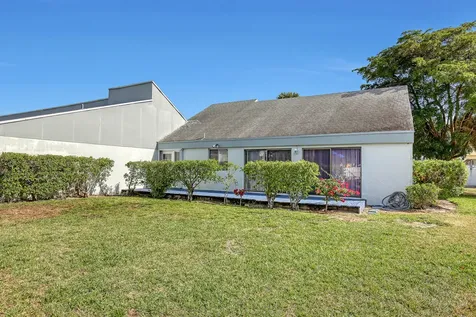 241 NW 15th Street Boca Raton FL 33432
