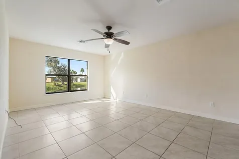 3 S Granada Lane Port Saint Lucie FL 34952