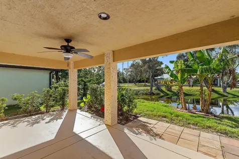 3 S Granada Lane Port Saint Lucie FL 34952