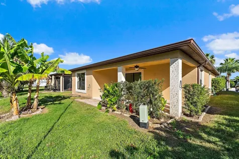 3 S Granada Lane Port Saint Lucie FL 34952