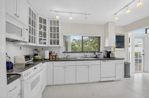 19629 Bay Cove Drive Boca Raton FL 33434