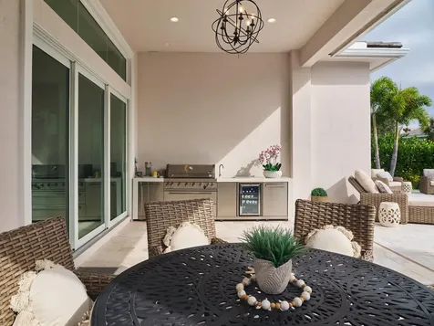 10088 Regency Way Palm Beach Gardens FL 33412