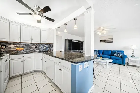 203 Coventry I West Palm Beach FL 33417