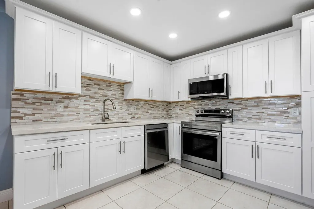 1740 Nw 19th Terrace Delray Beach FL 33445