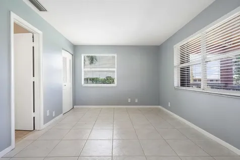 1740 Nw 19th Terrace Delray Beach FL 33445