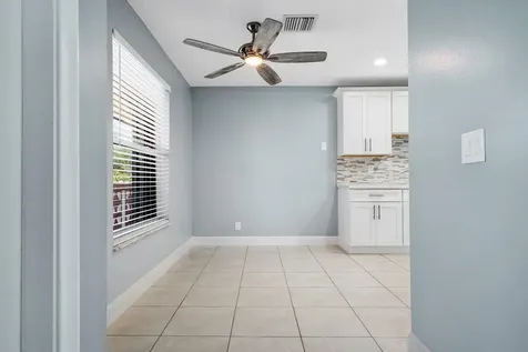 1740 Nw 19th Terrace Delray Beach FL 33445