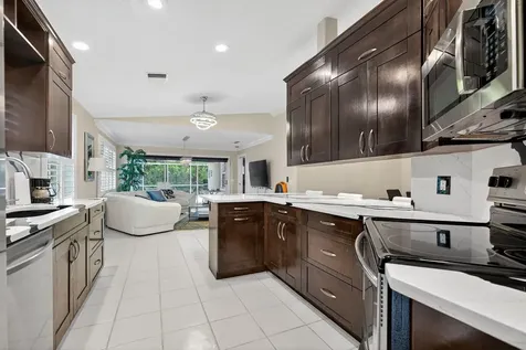 8381 Se Double Tree Drive Hobe Sound FL 33455