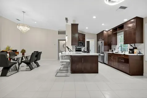 8381 Se Double Tree Drive Hobe Sound FL 33455