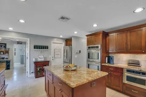 8599 Cypress Springs Road Lake Worth FL 33467