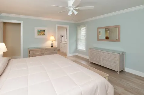 2918 Se Fairway Stuart FL 34997