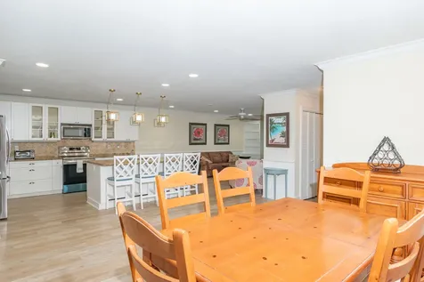 2918 Se Fairway Stuart FL 34997