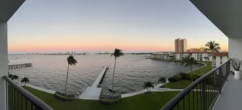 3040 Lake Shore Drive Riviera Beach FL 33404